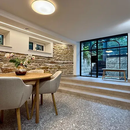 Langa Arena Cu 2 Camere, Bucatarie, Baie Si Camara * Cluj-Napoca